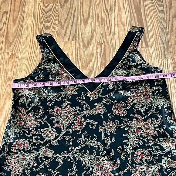 Vintage Jones New York Chemise, Black, red, gold paisley, Large - Picture 3 of 7
